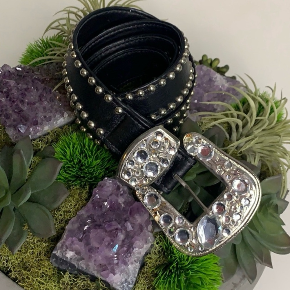 Help find St. Maarten Dallas black studded Belt